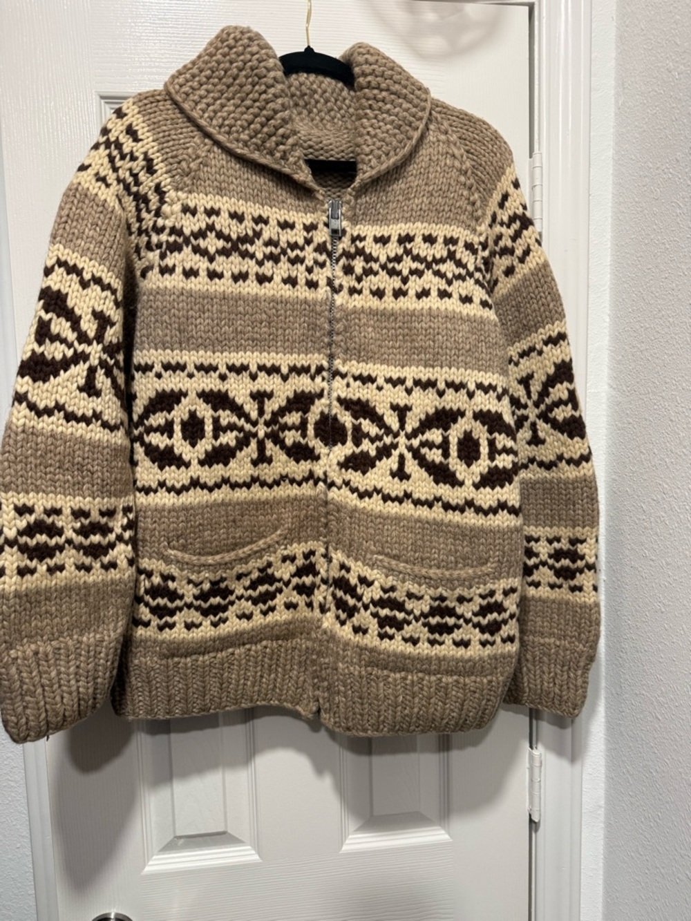 Tuak Unisex Vintage Cowichan-style Sweater Jacket in Beige, Cream & Brown